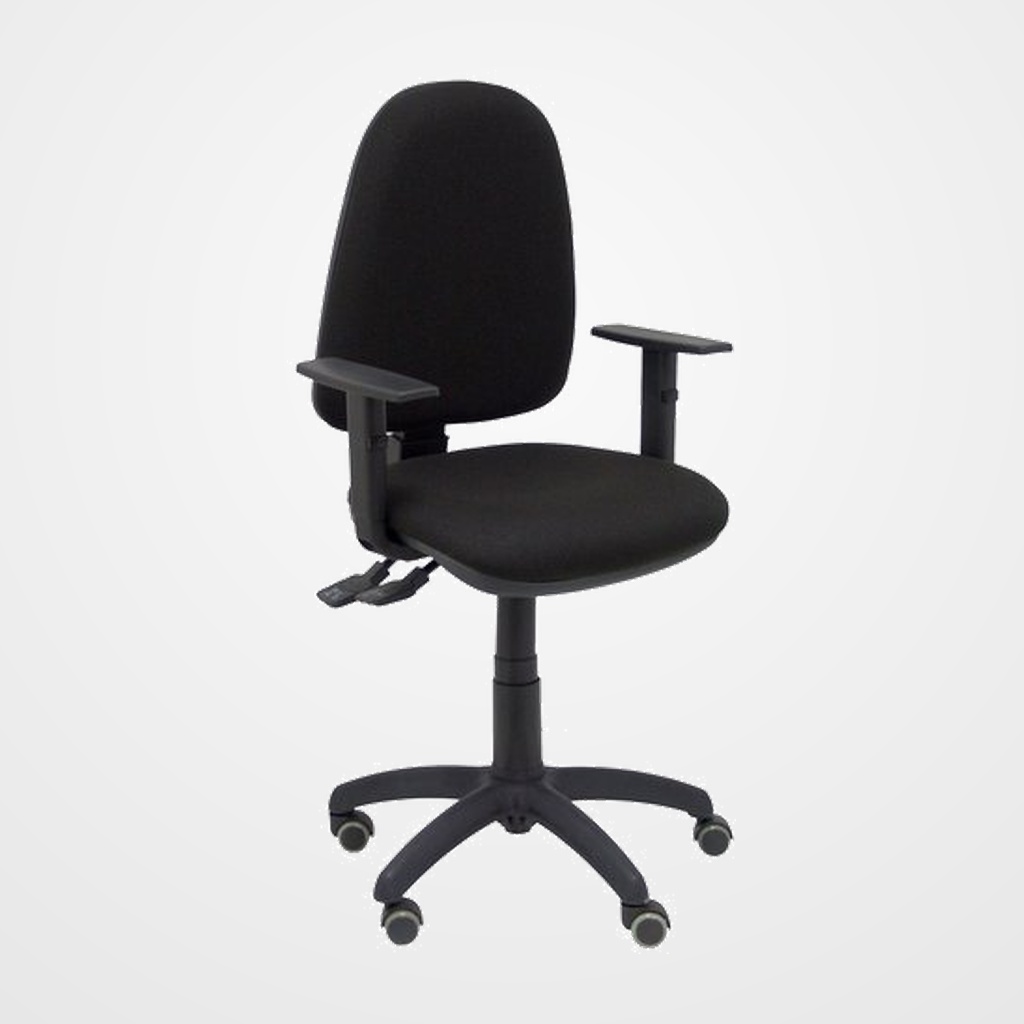 SILLA PIQUERAS Y CRESPO AYNA S CON BRAZOS REGULABLES RUEDAS de PARQUET MECANISMO CONTACTO PERMANENTE CON REGULACION DE PROFUNDIDAD ASIENTO Y RESPALDO TAPIZADO BALI NEGRO