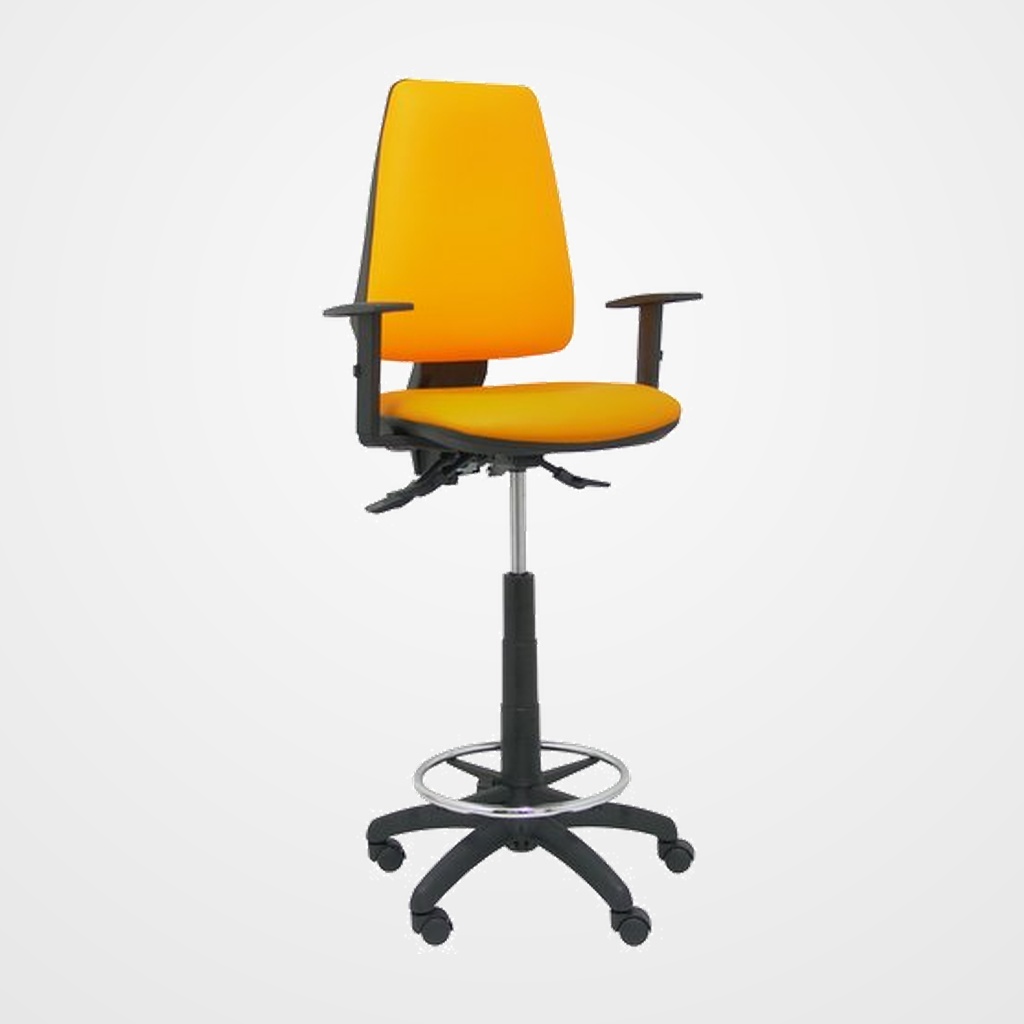 TABURETE PIQUERAS Y CRESPO ELCHE S BRAZOS REGULABLES ERGONOMICO MECANISMO ASINCRO REGULABLE EN ALTURA ARO REPOSAPIES CROMADO RUEDAS NYLON ASIENTO Y RESPALDO TAPIZADOS SIMILPIEL NARANJA
