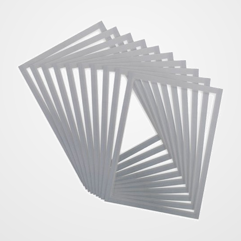 FUNDA PORTA CARTELES TARIFOLD MAGNETO PRO SOLO A4 VERTICAL/HORIZONTAL GRIS PLATA BOLSA DE 10 (con ventana abierta frontal)