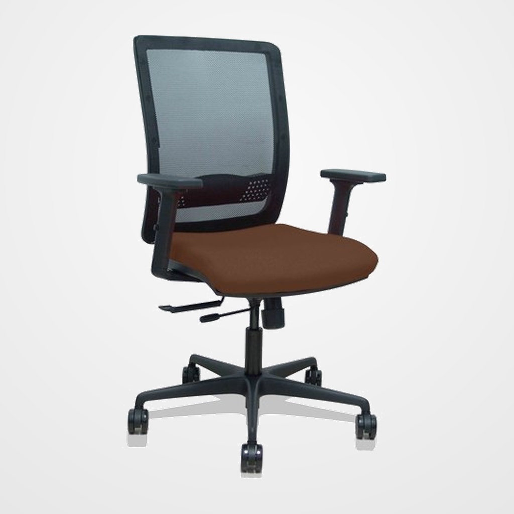 SILLA PIQUERAS Y CRESPO HACHES BRAZOS 2D REGULABLES MECANISMO SINCRO con TRASLACK APOYO LUMBAR RESPALDO MALLA NEGRA Y ASIENTO TAPIZADO BALI MARRON OSCURO