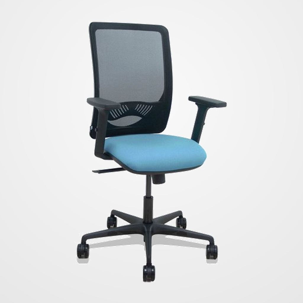 SILLA PIQUERAS Y CRESPO ZULEMA BRAZOS 2D Y APOYO LUMBAR REGULABLES MECANISMO SINCRO RUEDAS NYLON de 65 RESPALDO DE MALLA NEGRA Y ASIENTO TAPIZADO BALI AZUL CIELO