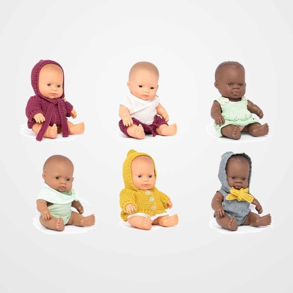 JUEGO EDUCAT.MINILAND SET 6 MUÑECOS 21cm CON ROPA (3-6 años)