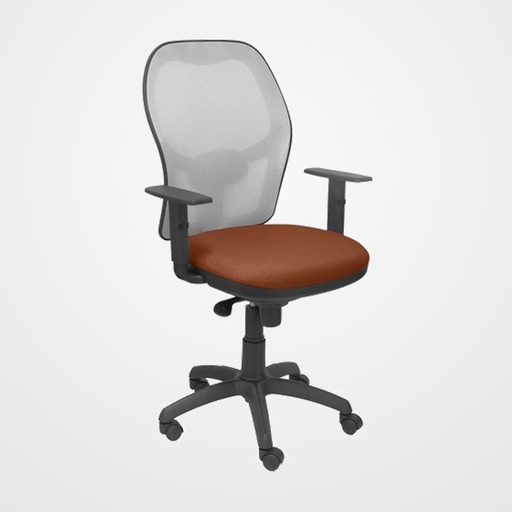 SILLA PIQUERAS Y CRESPO JORQUERA BRAZOS REGULABLES MECANISMO SINCRO CON REGULADOR DE TENSION RESPALDO DE MALLA GRIS Y ASIENTO TAPIZADO BALI MARRON