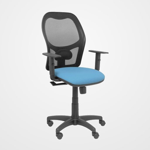 SILLA PIQUERAS Y CRESPO ALOCEN BRAZOS REGULABLES MECANISMO SINCRO REFUERZO LUMBAR RUEDAS NYLON RESPALDO MALLA NEGRA TRANSPIRABLE Y ASIENTO TAPIZADO BALI AZUL CIELO