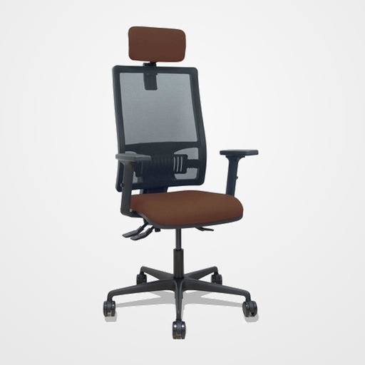 SILLA PIQUERAS Y CRESPO BORMATE BRAZOS 2D APOYO LUMBAR Y CABECERO REGULABLES MECANISMO ASINCRO RUEDAS NYLON de 65 RESPALDO DE MALLA NEGRA Y ASIENTO TAPIZADO BALI MARRON OSCURO