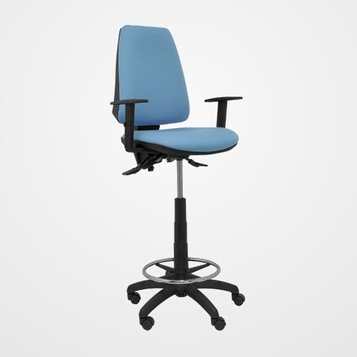 TABURETE PIQUERAS Y CRESPO ELCHE S BRAZOS REGULABLES ERGONOMICO MECANISMO ASINCRO REGULABLE EN ALTURA ARO REPOSAPIES CROMADO RUEDAS NAILON ASIENTO Y RESPALDO TAPIZADOS BALI AZUL CIELO
